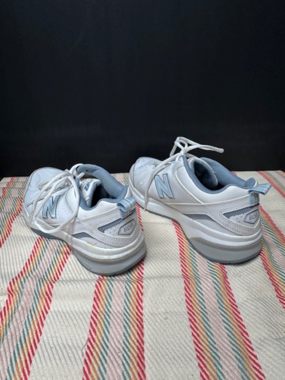 New Balance 608 Leather Walking Woman's Size 9 - Picture 8 of 12